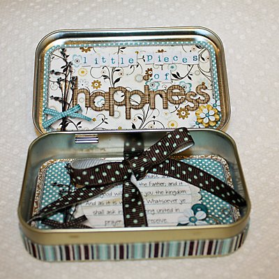 Little Pieces of Happiness tin album