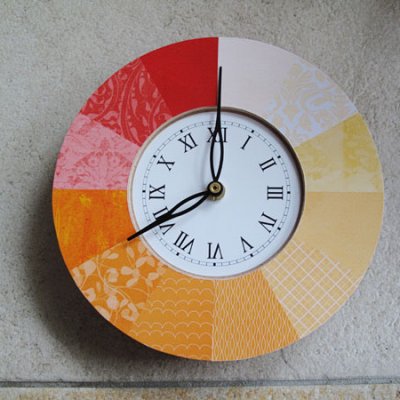 A happy clock