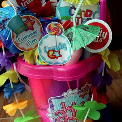 Hybrid Beach Bucket