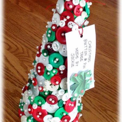 Christmas Button Tree Tag {hybrid}