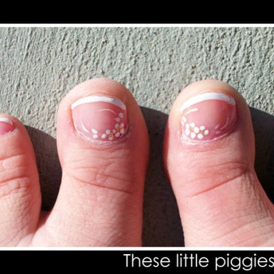 These piggies