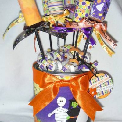 Halloween Paint Can Candy Boo-quet