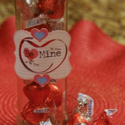 Emergency Kisses Jar