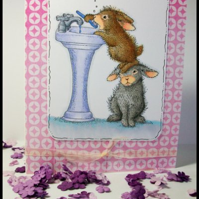 {Card} Bunny Lift