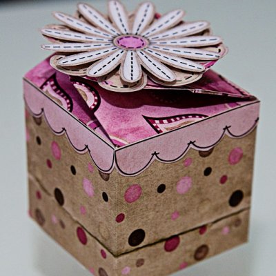 Circle Top Box
