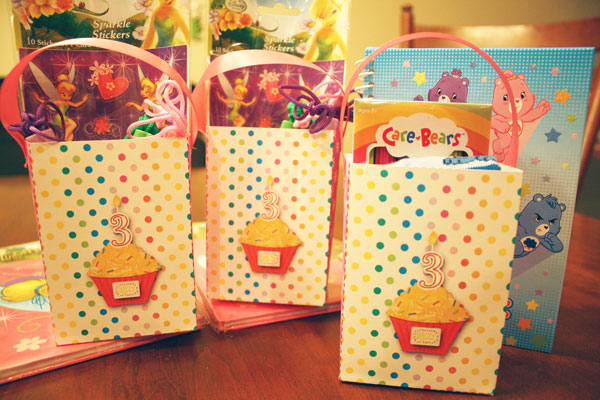 3 year old party - gift bag
