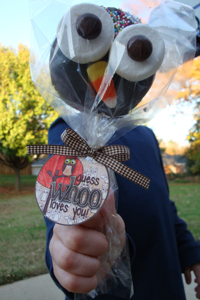 Guess Whoo Loves You (Teacher Gifts)