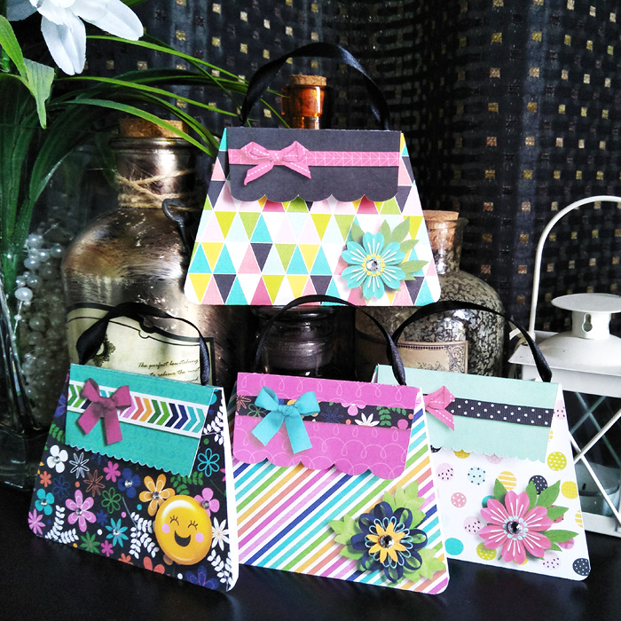 Purse invitations