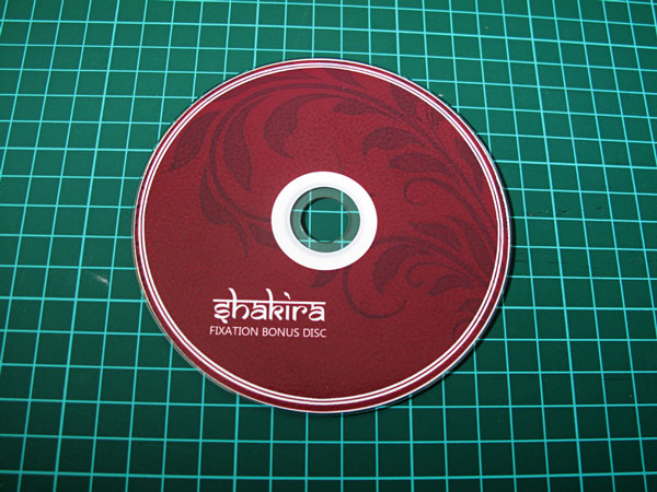 Shakira :: Fixation Bonus Disc