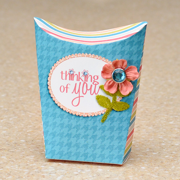 Standing Pillow Box