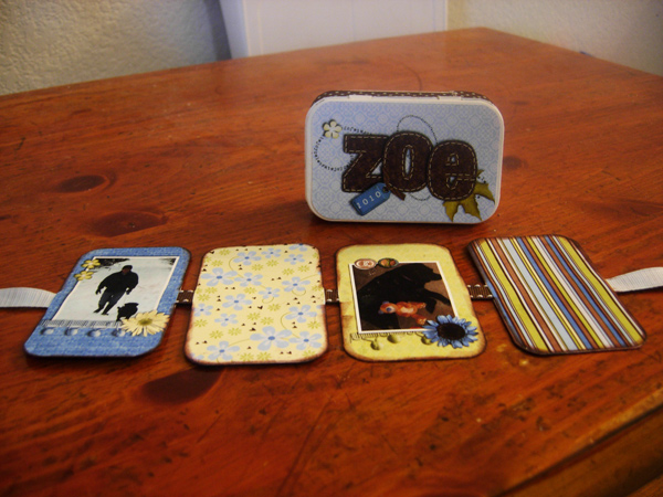 Zoe Mint Tin Album
